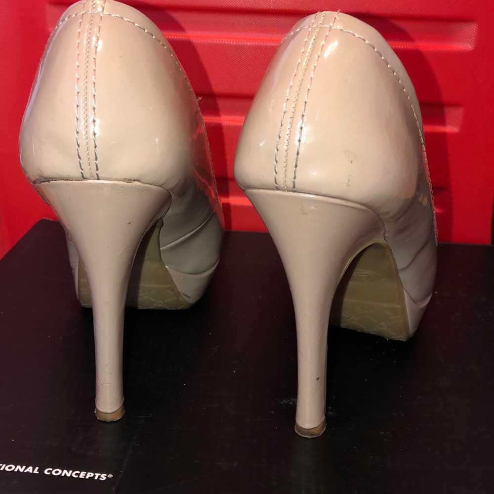Nude heels - Picture 3 of 8
